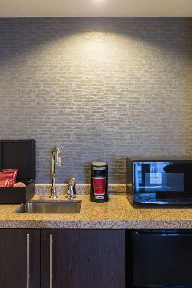 Chicago Marriott Suites O'Hare Rosemont Exteriör bild