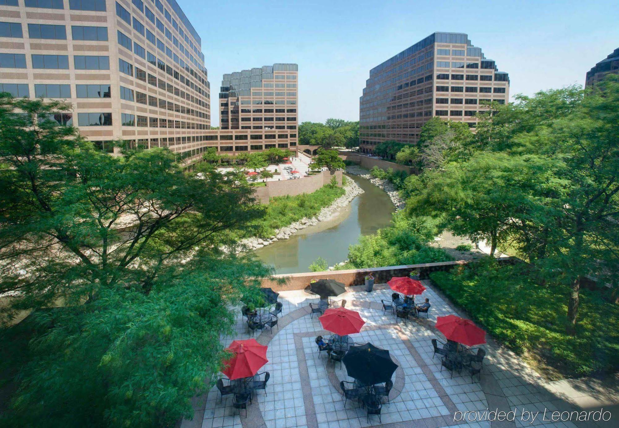 Chicago Marriott Suites O'Hare Rosemont Exteriör bild